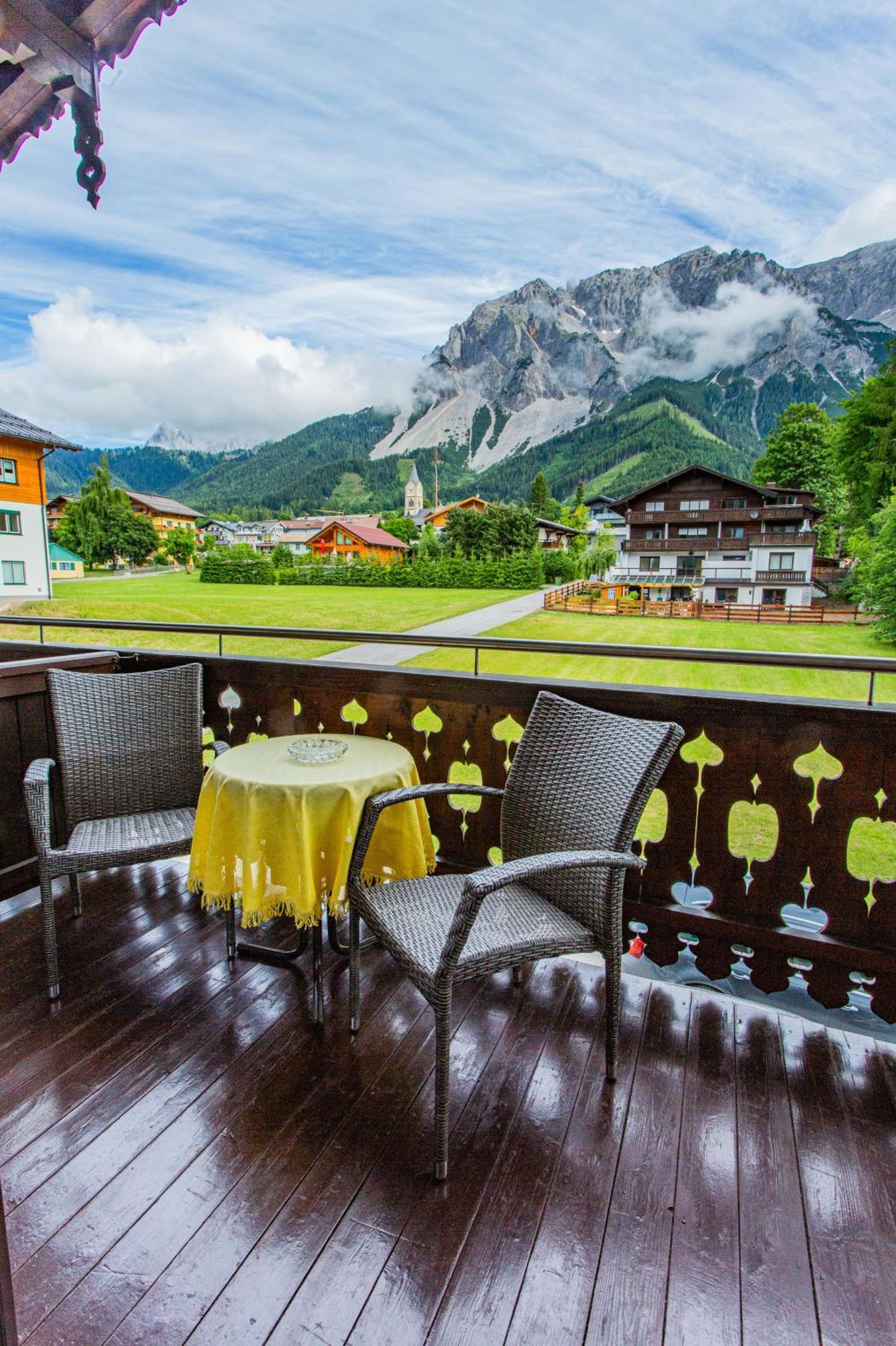 Soldanella 6 By Alpenidyll Apartments Ramsau am Dachstein Bagian luar foto